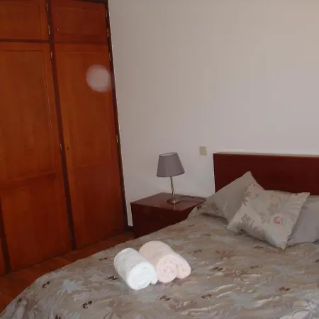 Casa De Palmeira Feriehus *